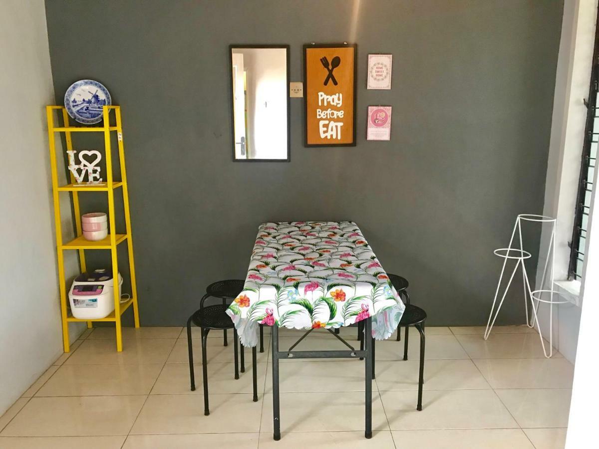 Villa Batu Keluarga NN Bagian luar foto