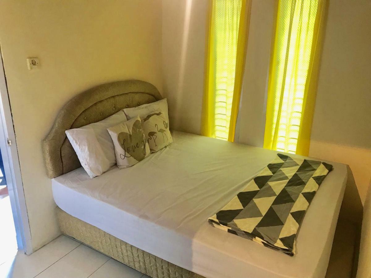 Villa Batu Keluarga NN Bagian luar foto